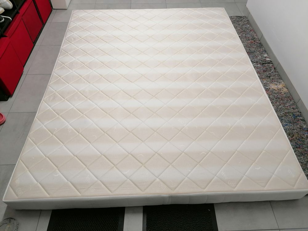 Sommier hypnia 160x200 180 Montfermeil (93)