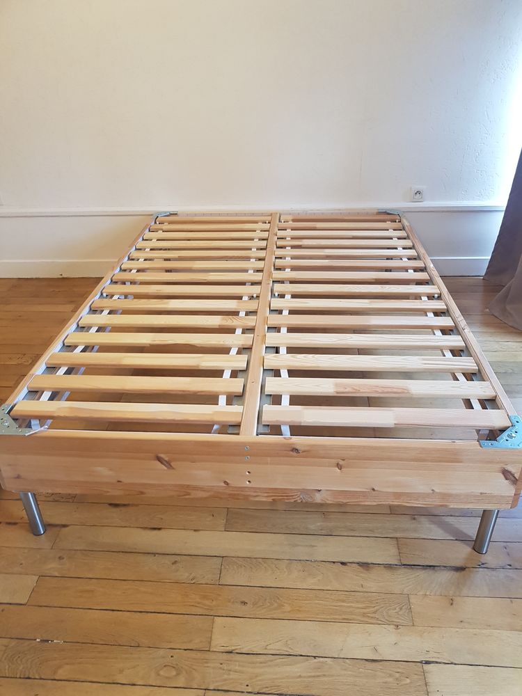 sommier � lattes et matelas en mousse ferme 190 Lyon 2 (69)
