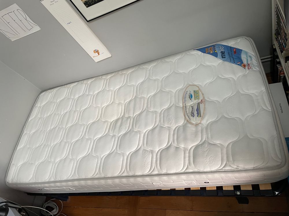 Sommier � lattes + matelas 90x190
140 La Varenne St Hilaire (94)