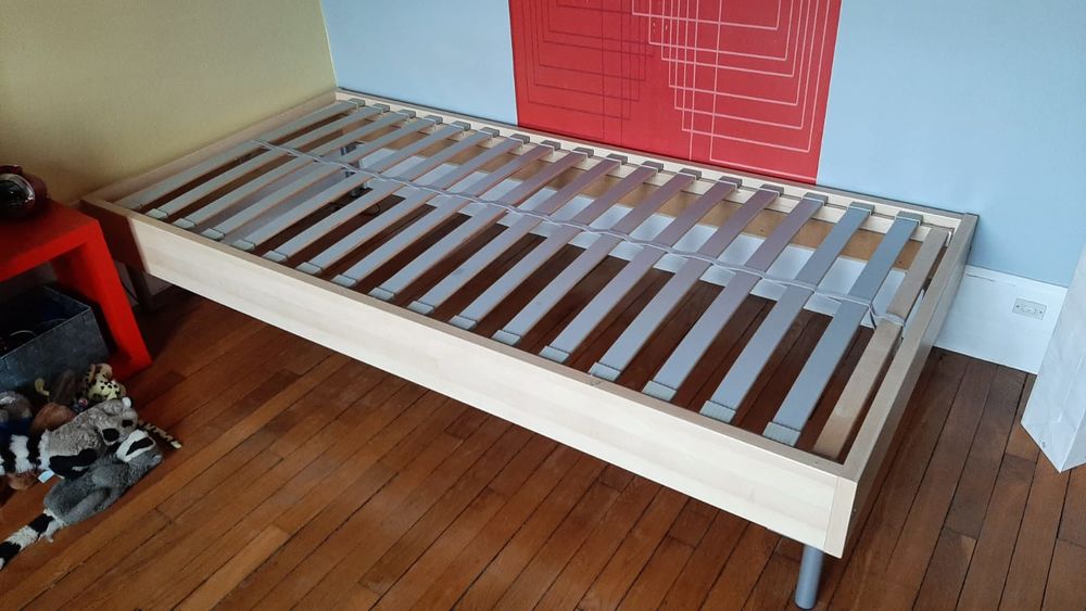 Lit  + sommier � lattes 1 personne 200*90 0 Saint-Maur-des-Foss�s (94)