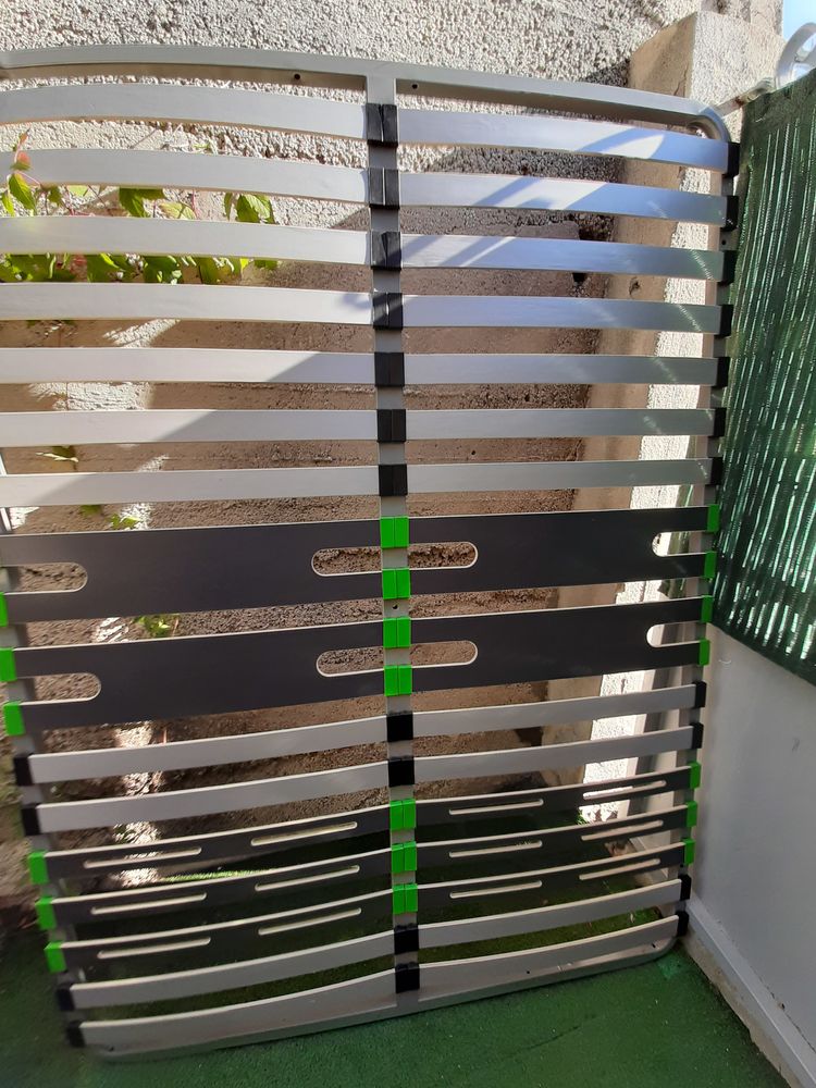 SOMMIER A LATTES RENFORCEES 50 Sept�mes-les-Vallons (13)