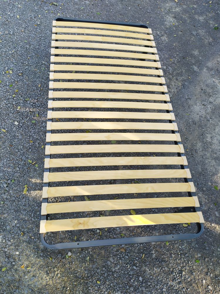 Sommier+matelas 25 Les Vans (07)