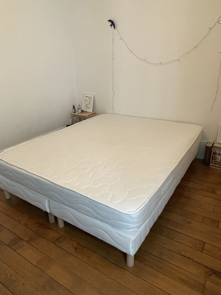 lit + sommier parfait �tat 300 Paris 11 (75)