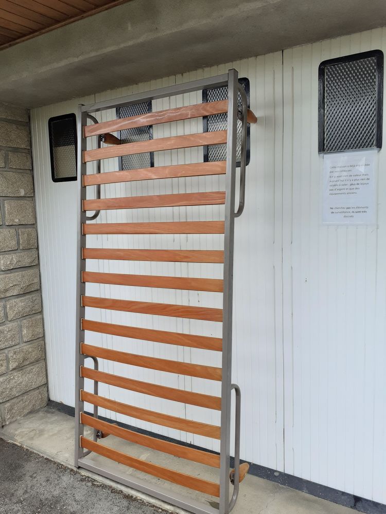 sommier sur pieds � lattes pour  lit une personne 140 Reugny (03)