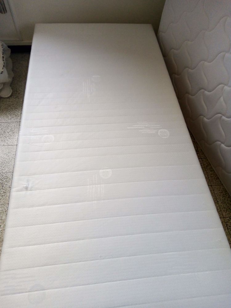 Sommier tapissier � lattes en bois une personne 50 Saint-Jean-Pla-de-Corts (66)