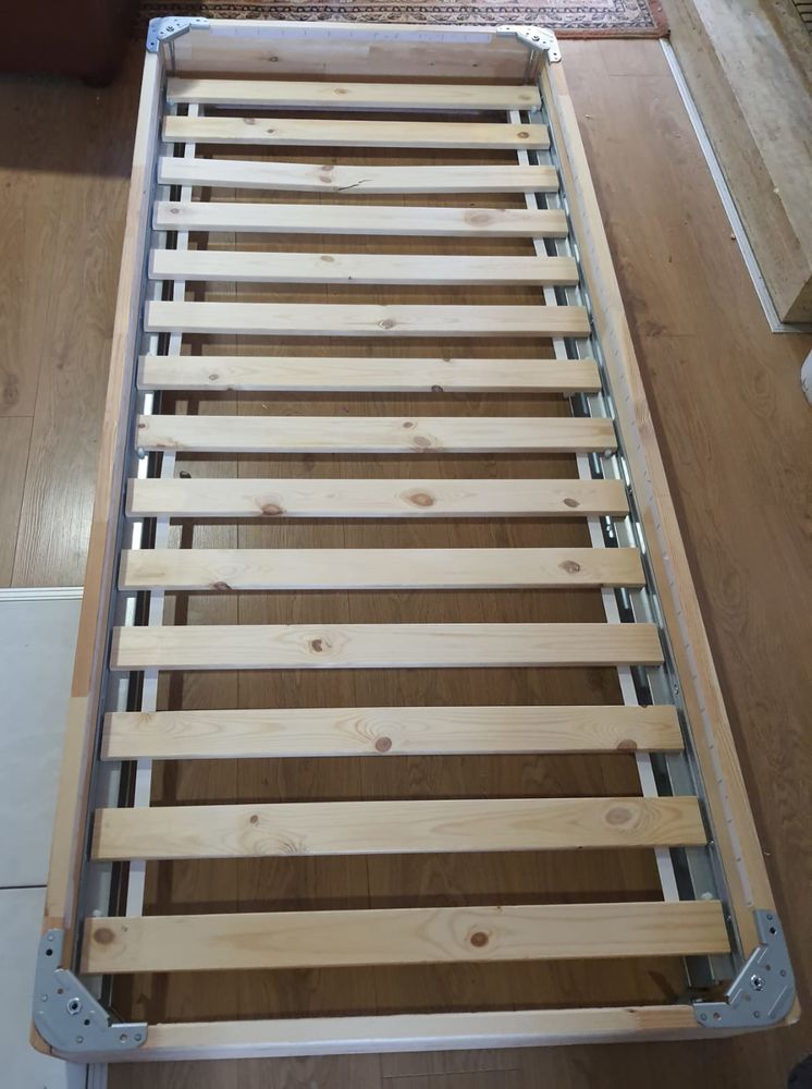 Sommier tapissier � Lattes 90X200 cm (ESPEVAR) 60 Blaesheim (67)