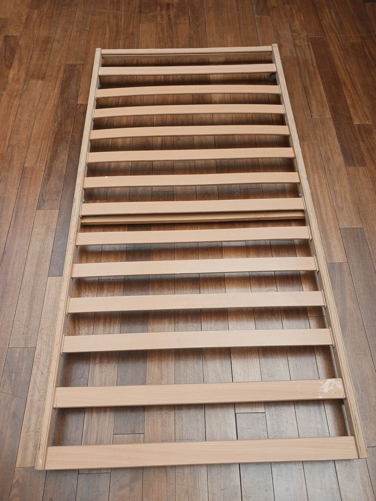 SOMMIER 180,5 x 88,5 x 8,5 cm 34 Paris 12 (75)