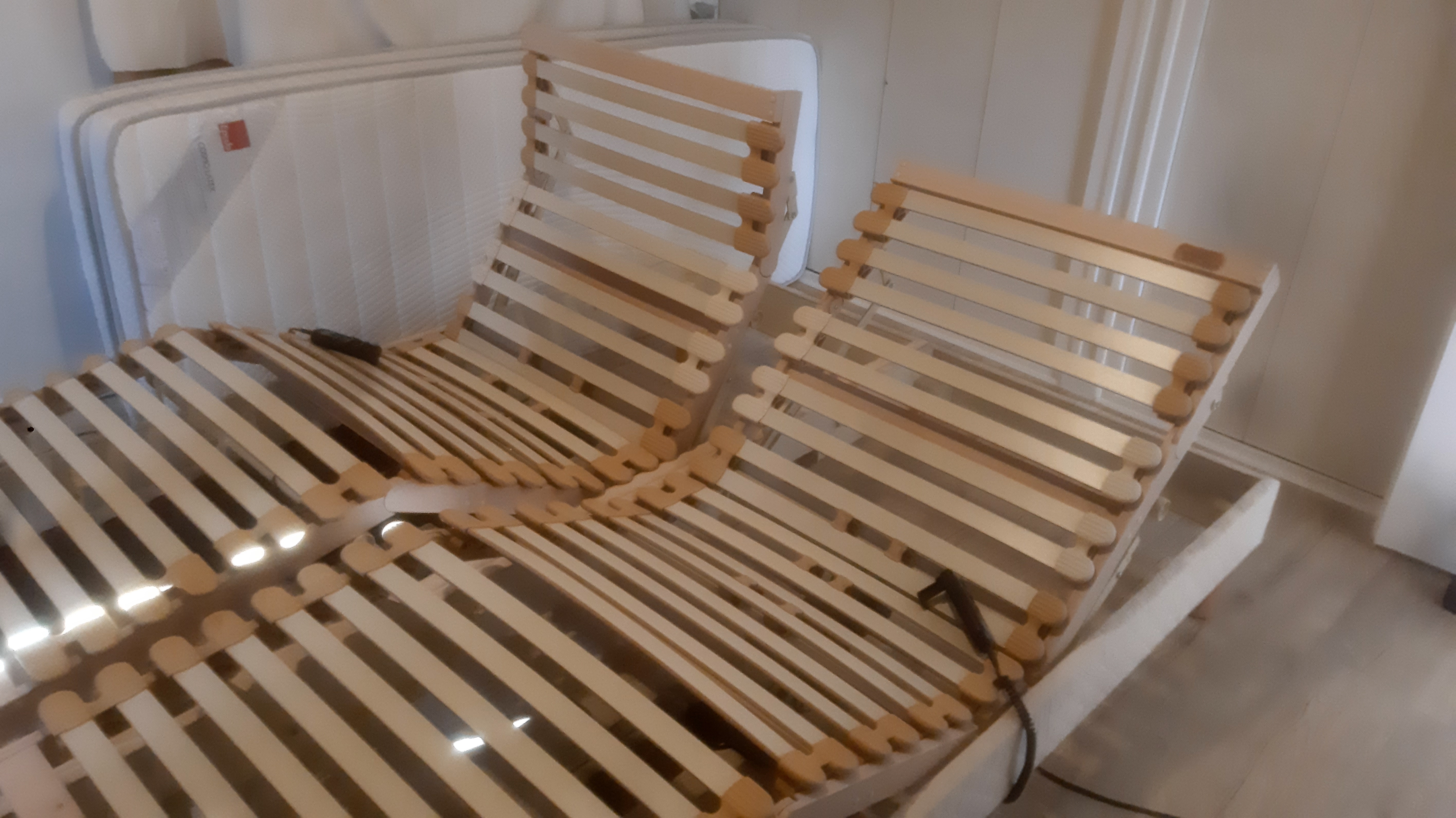 2 sommiers de relaxation dunlopillo 0 Perrignier (74)