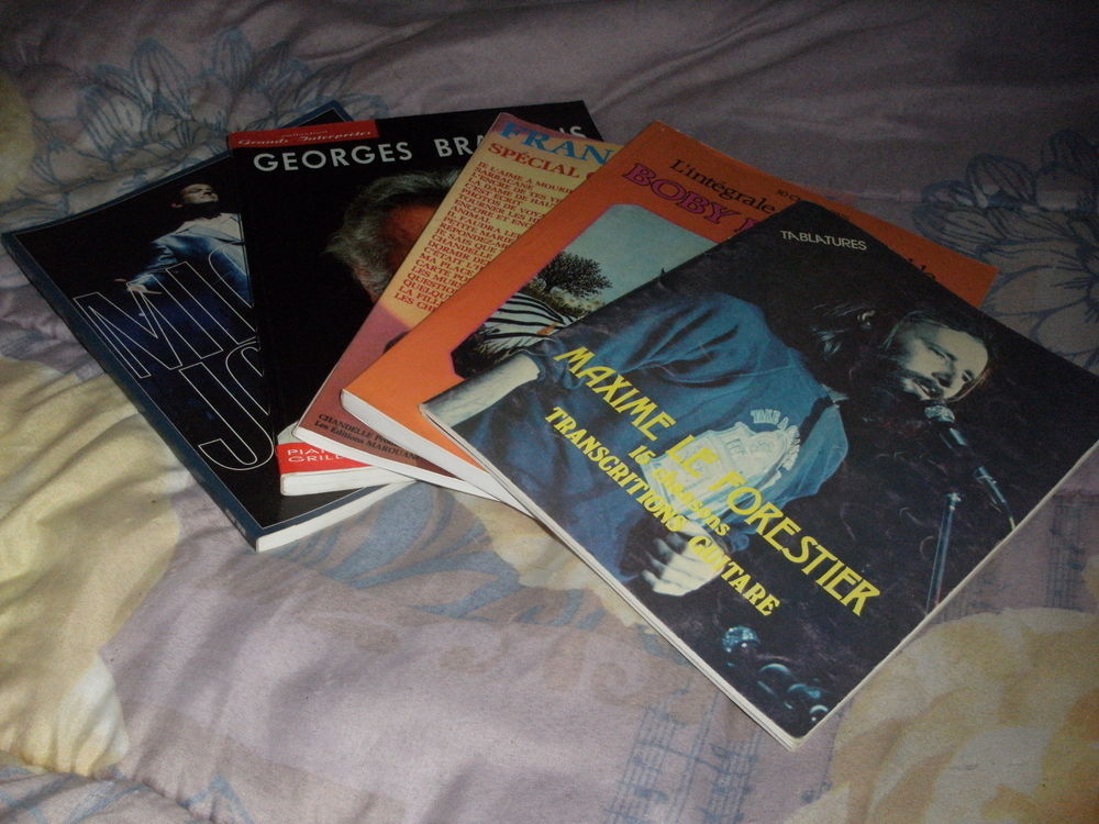 SONGS BOOKS CHANSONS FRANCAISES 15 Rablay-sur-Layon (49)