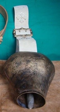 Sonnaille Redon �38cm avec collier 460 Esp�raza (11)