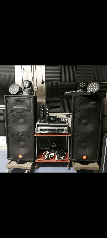 sono + jeux de lumi�res 300 Givors (69)