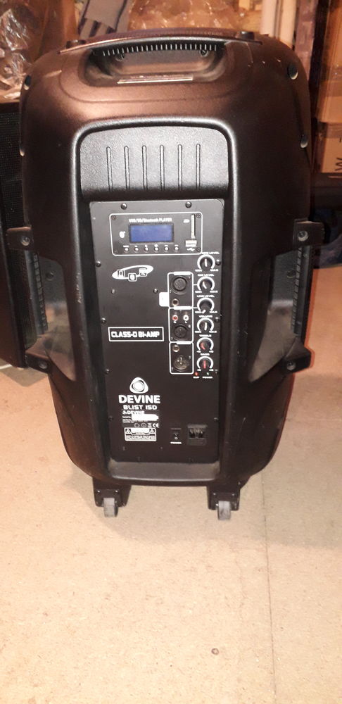 sono portable marque Devine 350 w double amplification 150 Maillot (89)