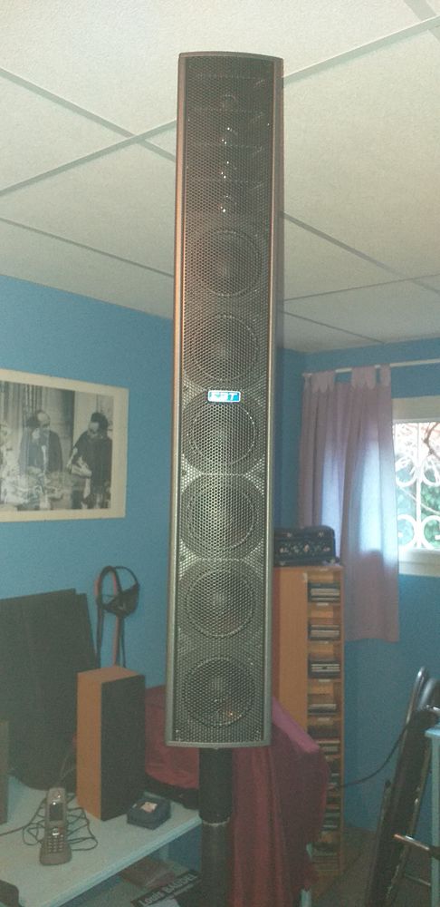 Sonorisation enceintes FBT Line Array
2200 Montauban (82)