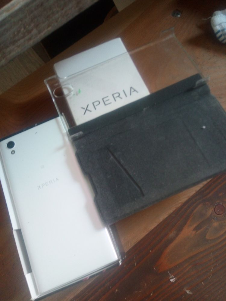 SONY XPERIA 150 Saint-Jean-de-Maurienne (73)