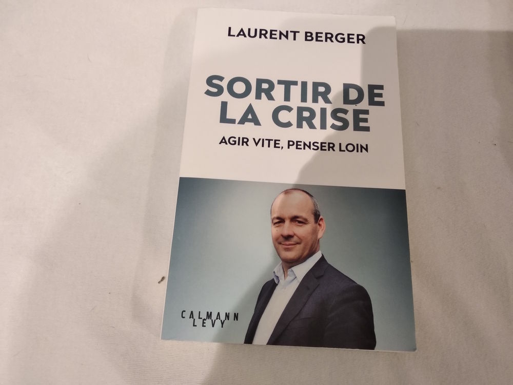 Sortir de la crise de Laurent Berger 
5 L'Huisserie (53)