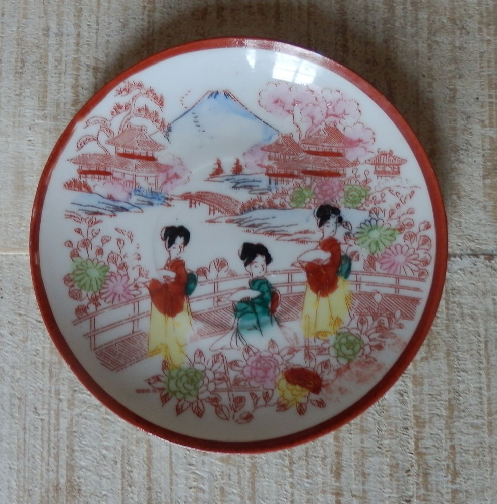 3 soucoupes anciennes en porcelaine fine japonaise 5 Fleury-les-Aubrais (45)