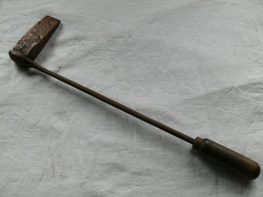 Fer � souder ancien 18 Plougoumelen (56)