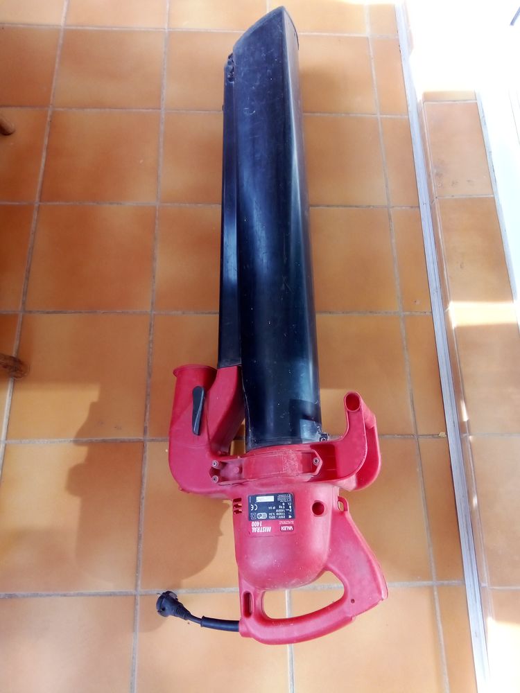 souffleur �lectrique 30 Bormes-les-Mimosas (83)