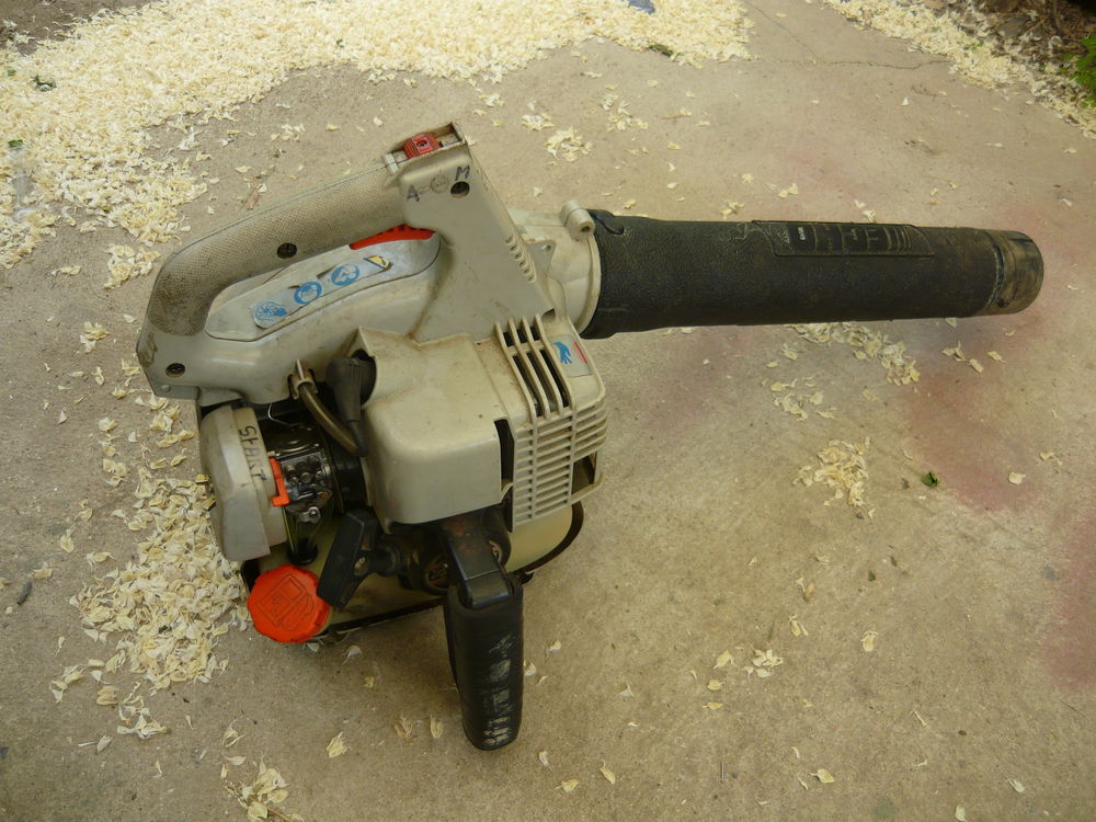 souffleurs thermiques de marque.. 65 Besan�on (25)