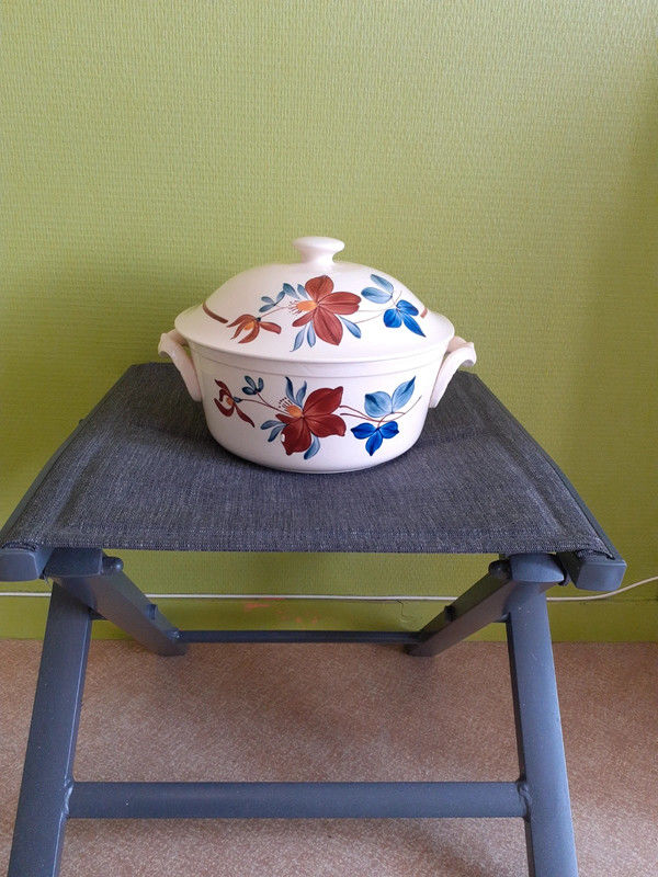 Soupi�re ancienne 50 Ch�nehutte-Tr�ves-Cunault (49)