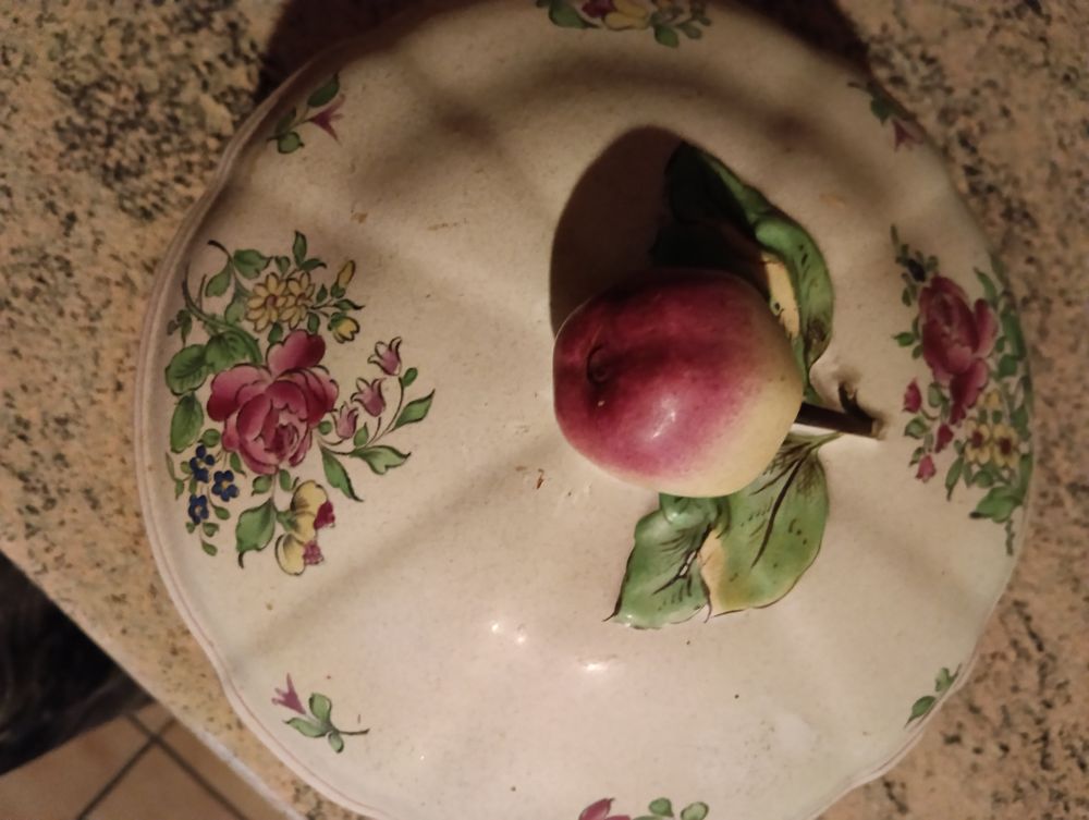 Soupi�re ancienne 0 Villeparisis (77)