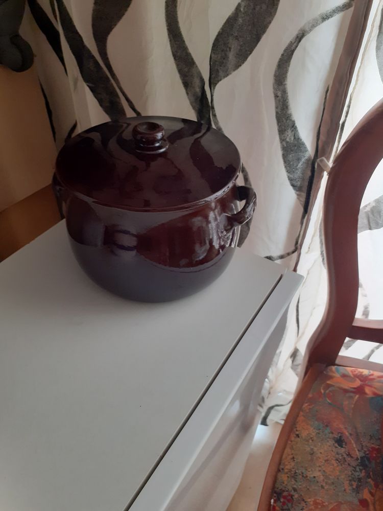 1 soupi�re et deux tagines 15 Ozoir-la-Ferri�re (77)