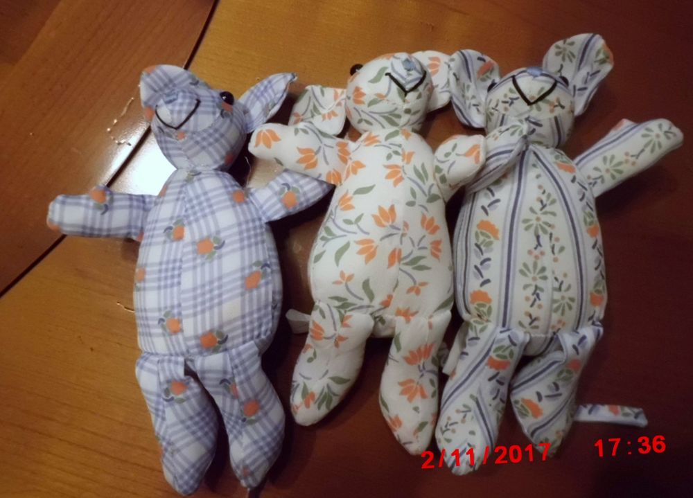 LOT DE 3 SOURIS EN TISSU FRAN�OISE SAGET 19 Oignies (62)