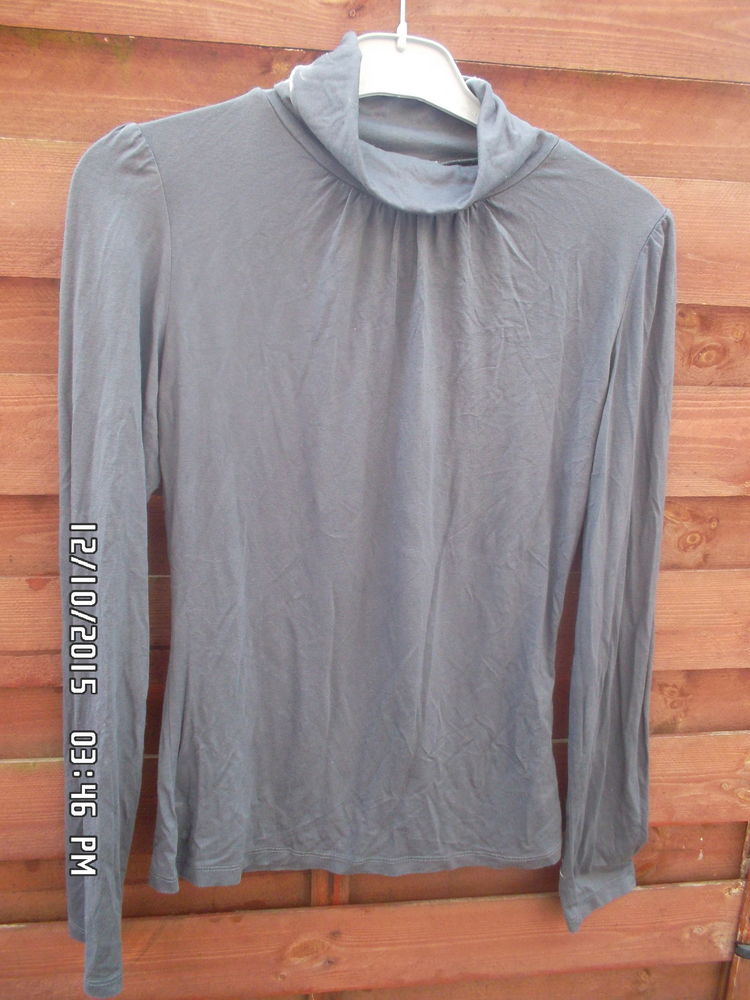 SOUS PULL GRIS T.1*JUSTE 1E*KIKI60230 1 Chambly (60)