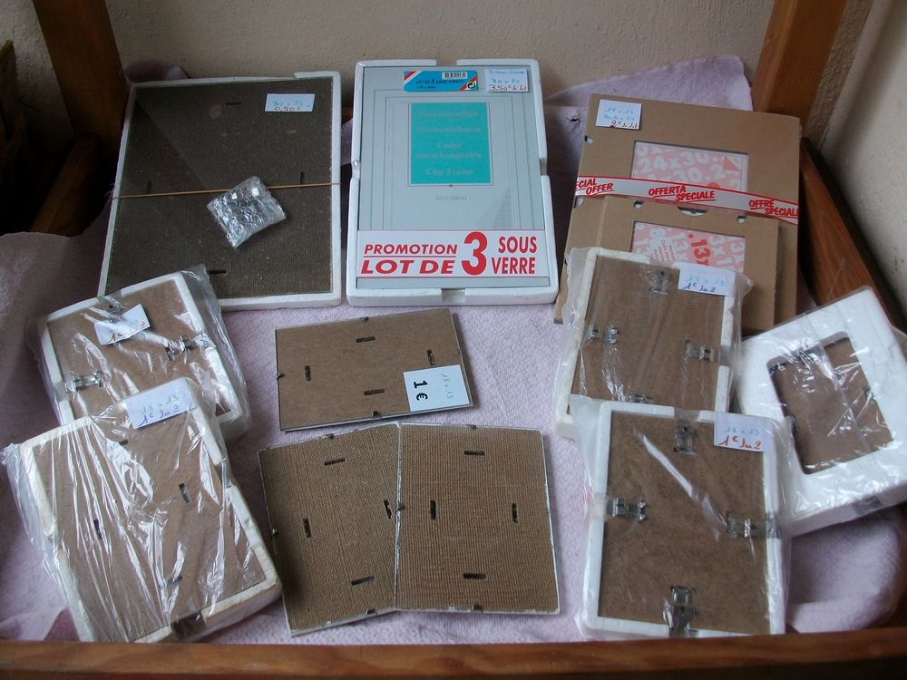 Sous-Verres pour photos avec clips frame -neufs 1 Bouxwiller (67)