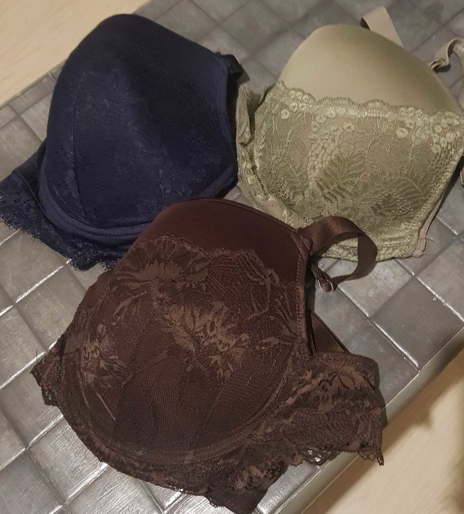 Lot de soutien-gorge 10 Sciez (74)