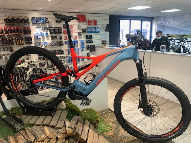 Specialized Turbo Levo carbone finition EXPERT Taille XL 5500 Thurey-le-Mont (25)