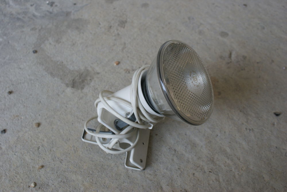 spot d' �clairage. 5 Orgeval (78)