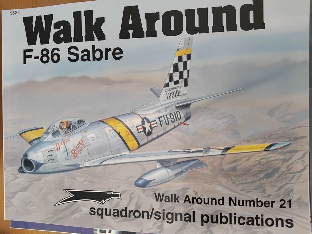 SQUADRON SIGNAL N�5521. F-86 SABRE WALK AROUND 15 Avignon (84)