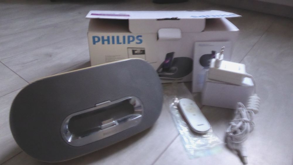 Station d'accueil Philips avec Bluetooth® DS3600/12 49 Courseulles-sur-Mer (14)