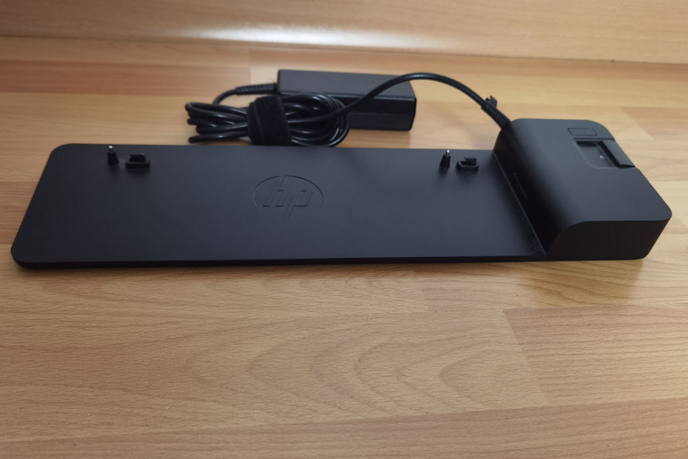 Station d'accueil HP Ultraslim D9Y32AA 20 Tours (37)