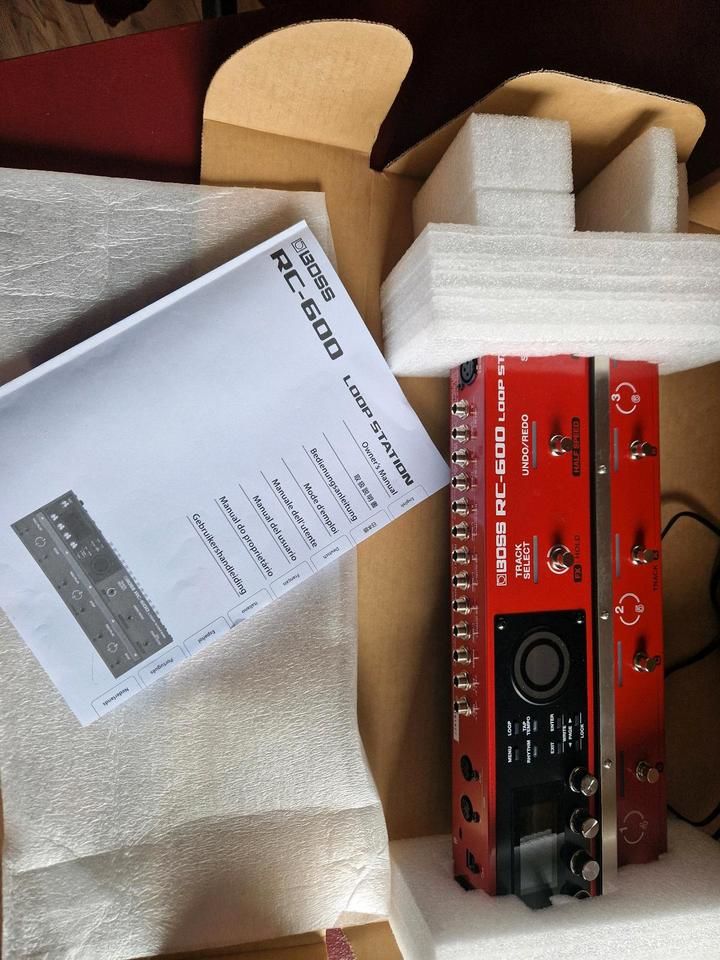 STATION DE BOUCLE BOSS RC-600 300 Bourbourg (59)