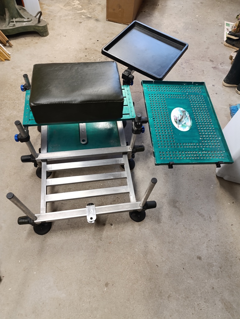 Station Rive D25 150 Andr�sy (78)