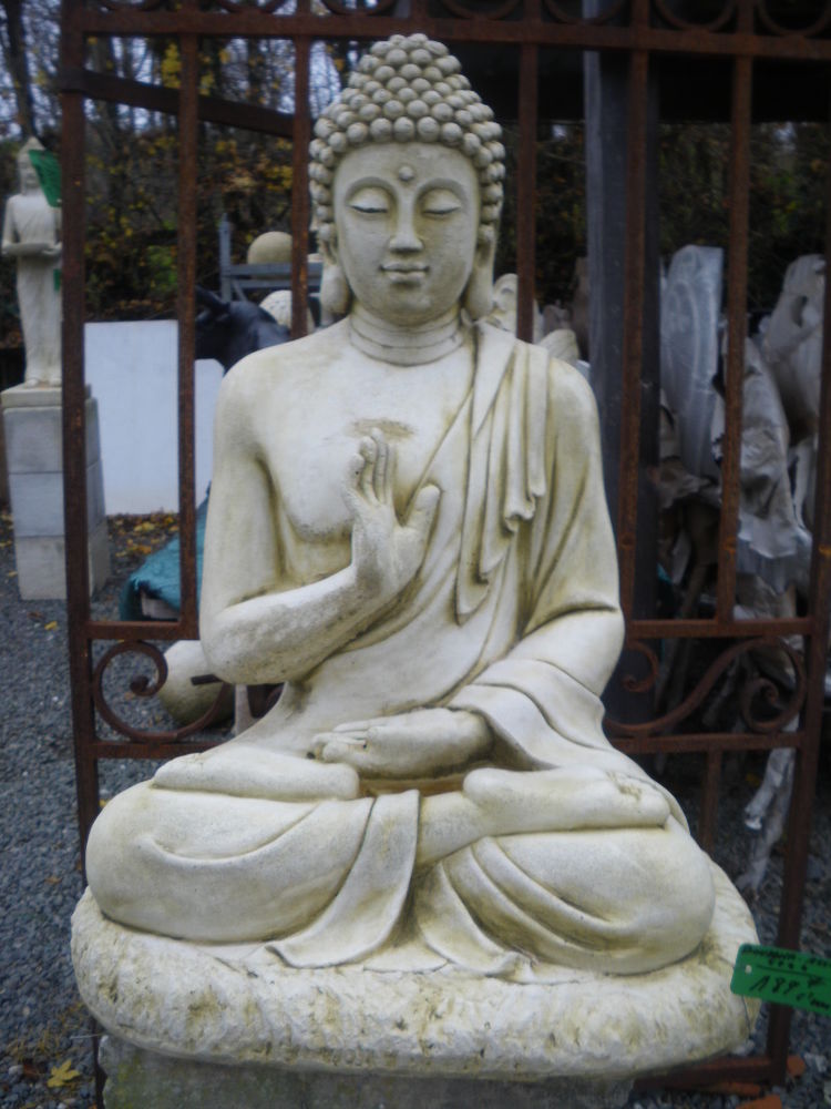 Statue, Bouddha assis en pierre 245 Ch�teau-l'�v�que (24)