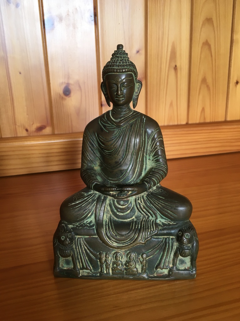 Statue de Bouddha M�ditant m 25 Rennes (35)