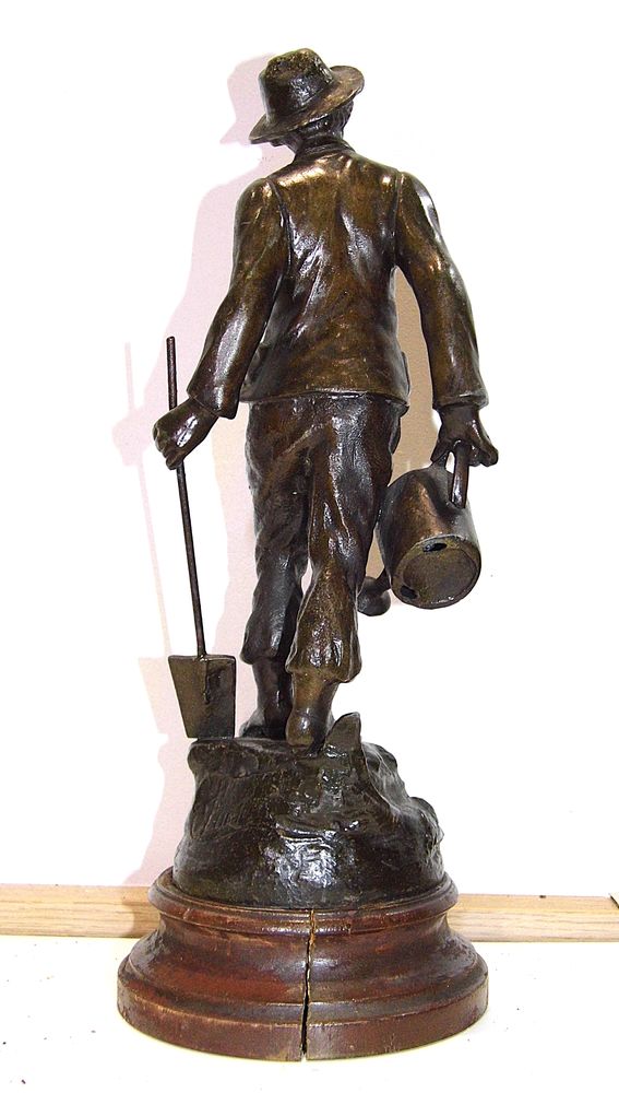 Statue art deco regule FUCHS Sculpture jardinier buste antiquit� 80 Dunkerque (59)