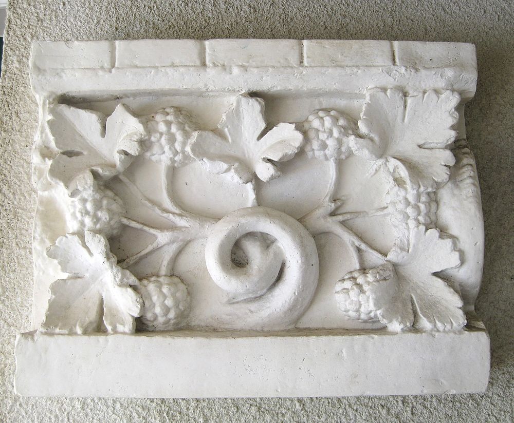 STATUE HAUT RELIEF FEUILLAGE CATH�DRALE DE REIMS 450 Moissac (82)