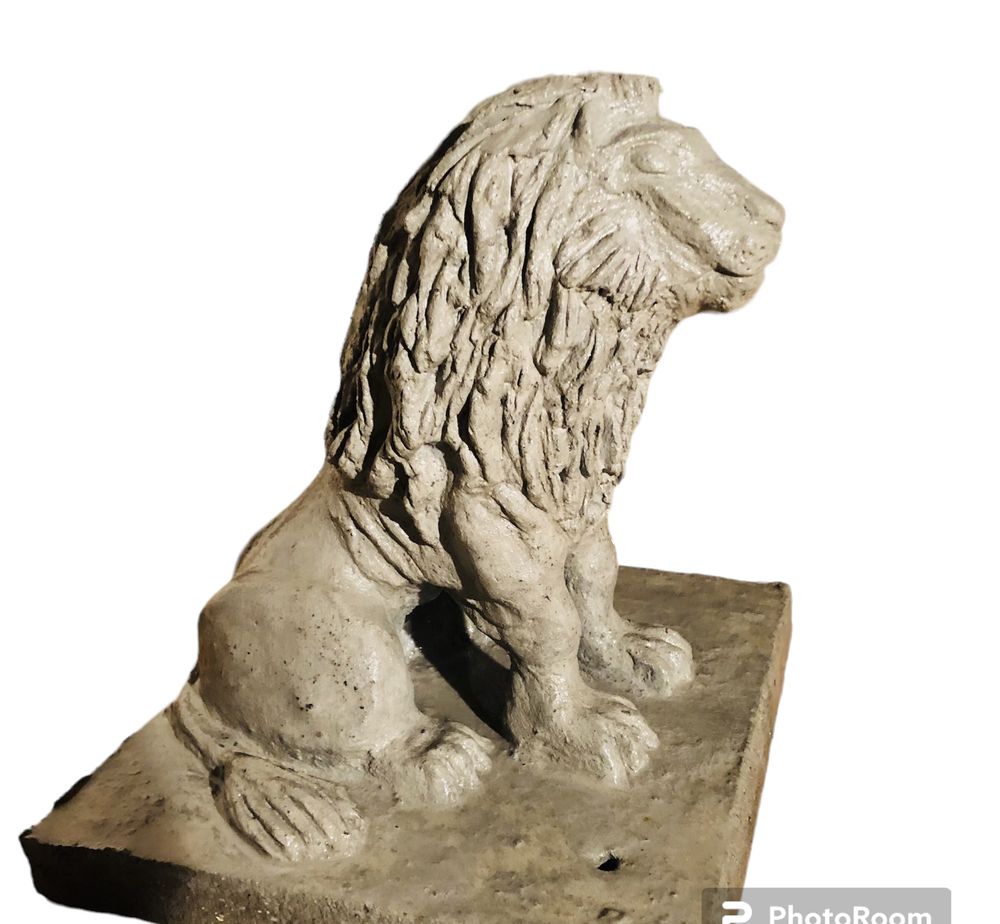 Statue de lion 170 Saint-Fran�ois (97)