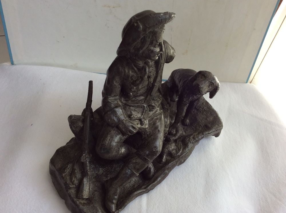 Statuette ancienne �tain plomb moul� soldat mutil� et chien 20 Gif-sur-Yvette (91)