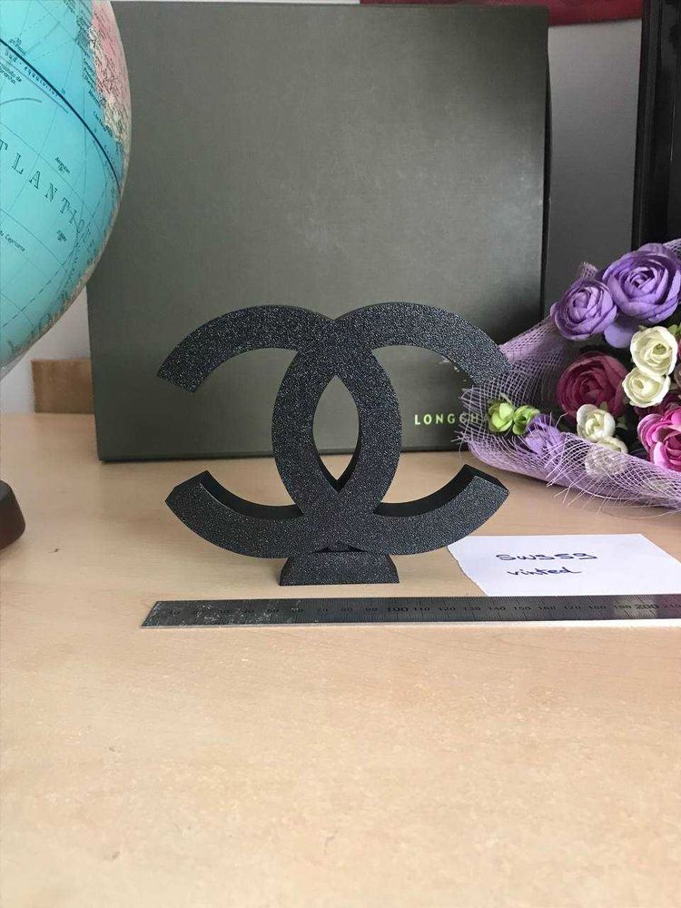 statuette bibelot logo chanel 8 Lille (59)