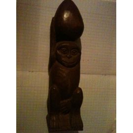 Statuette bois RCA art africain singe noix guerrier femme 40 Bosc-le-Hard (76)