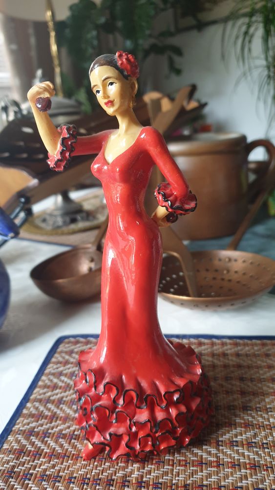 Statuette danseuse flamenco 10 euros 10 Strasbourg (67)