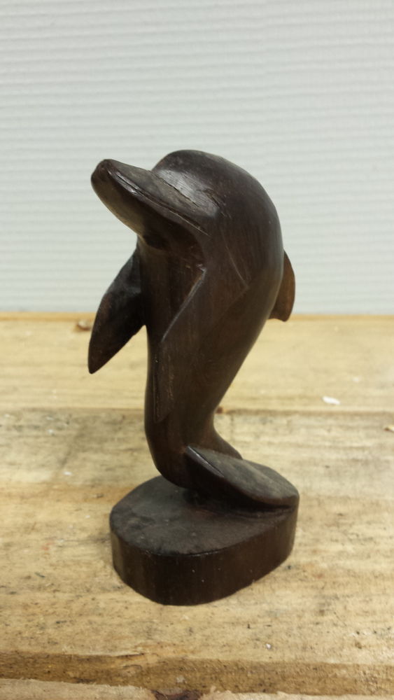 Statuette dauphin en bois noir 0 Tours (37)