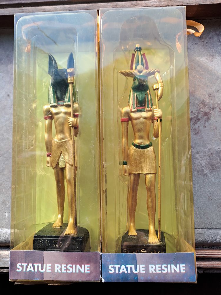 statuette �gyptienne 30 Montceaux-l�s-Provins (77)