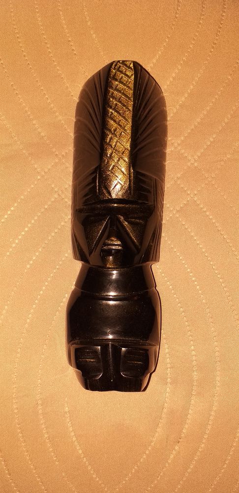 Statuette obsidienne 0 Villeneuve-Loubet (06)