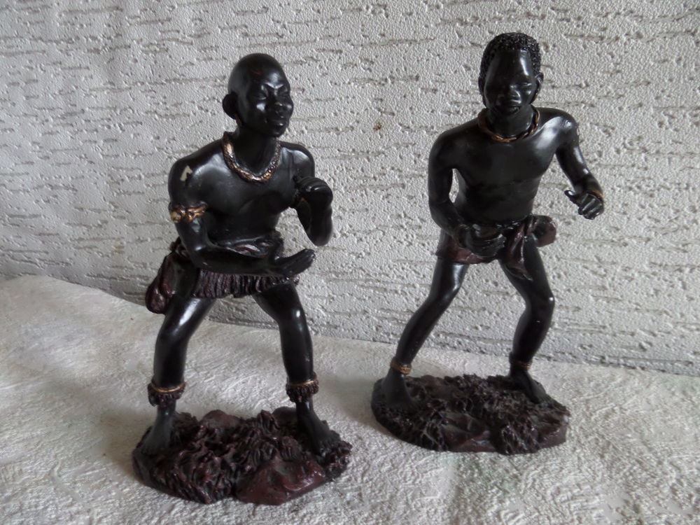 2 statuettes africaine 15 Lyon 8 (69)